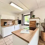 Dornroeschen By Interhome شقة Frankenau