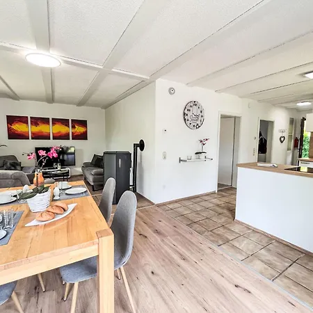 Dornroeschen By Interhome Apartamento